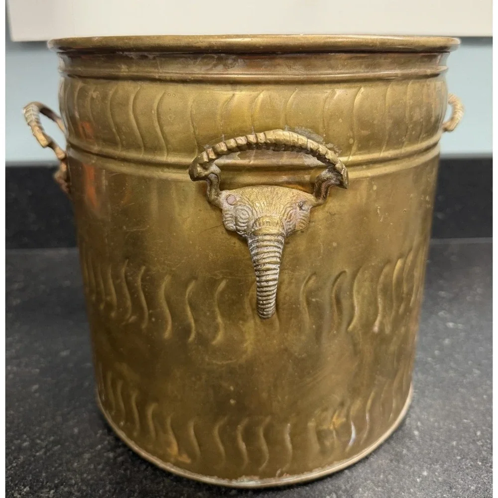 Vtg Brass Cachepot Jardiniere 4 Lion Elephant Head Ring Handles Planter 9